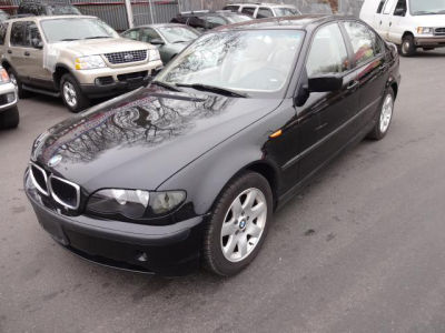 2005 BMW 325  i