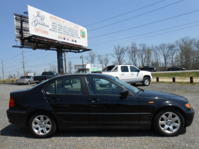 2002 BMW 325  i