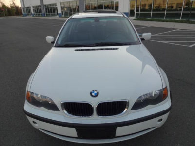 2004 BMW 325 i