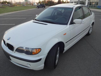 2004 BMW 325 i