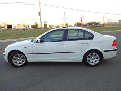 2004 BMW 325 i