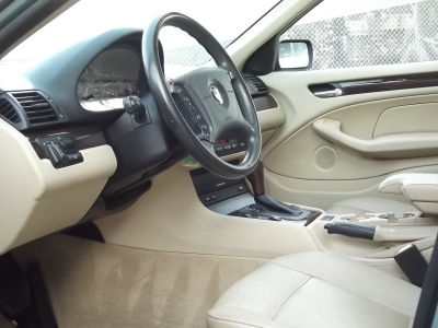 2003 BMW 325 i