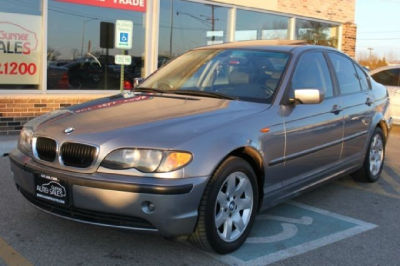 2004 BMW 325 xi