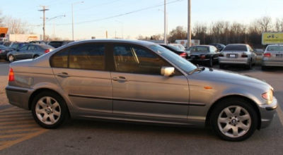 2004 BMW 325 xi