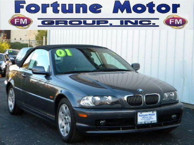 2001 BMW 325  Ci