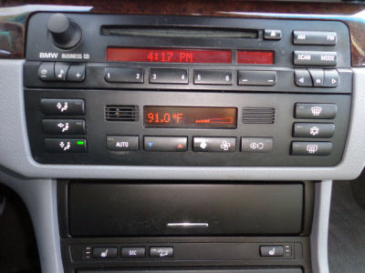 2003 BMW 325 xi
