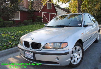 2004 BMW 325  i