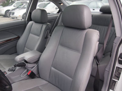 2002 BMW 325  Ci
