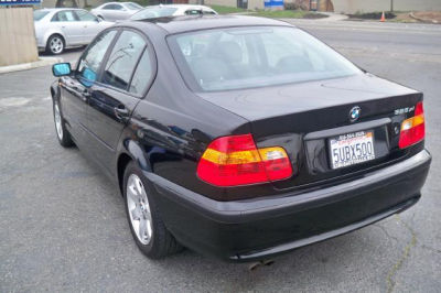 2002 BMW 325 xi