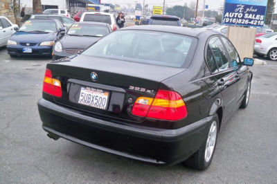 2002 BMW 325 xi