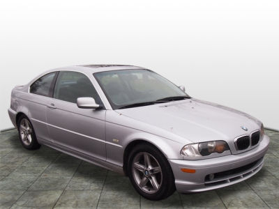 2001 BMW 325  Ci