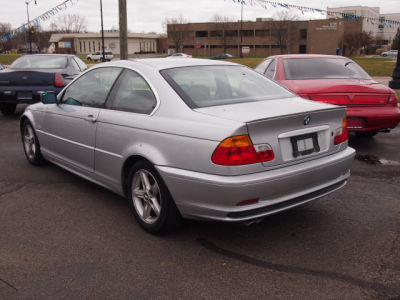 2001 BMW 325 Ci