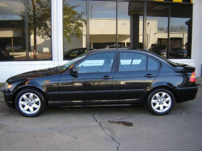 2005 BMW 325 i