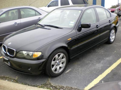 2005 BMW 325  i