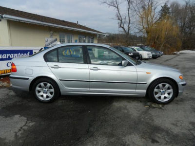 2004 BMW 325 xi