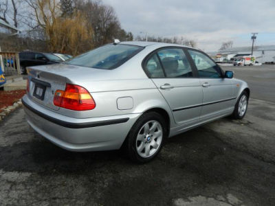 2004 BMW 325 xi