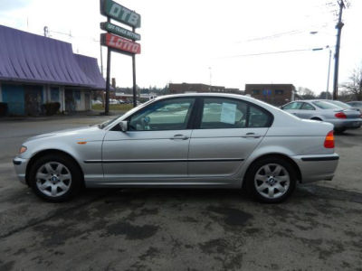 2004 BMW 325 xi