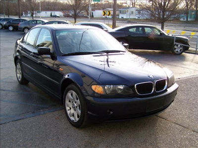 2003 BMW 325 xi