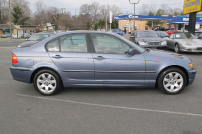 2004 BMW 325 xi