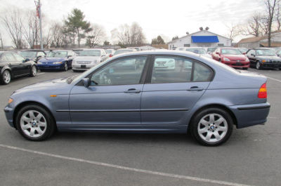 2004 BMW 325 xi