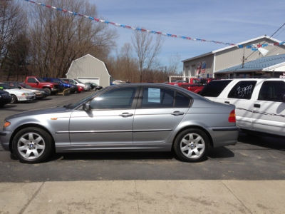 2004 BMW 325 xi
