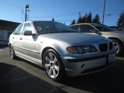 2003 BMW 325  i