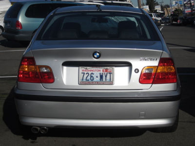 2003 BMW 325  i