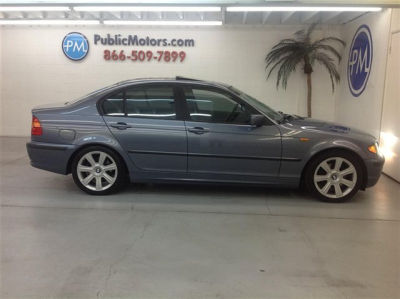 2003 BMW 325  i