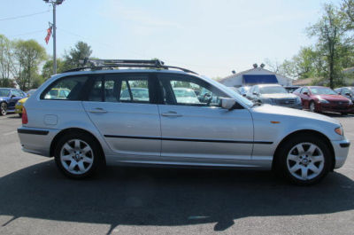 2003 BMW 325 xiT