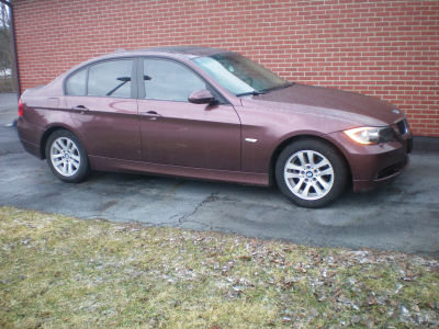 2006 BMW 325  i