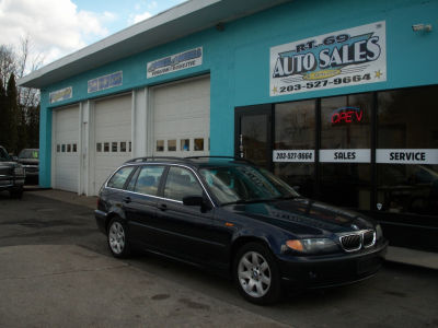 2005 BMW 325  xiT