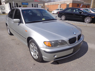 2003 BMW 325 xi