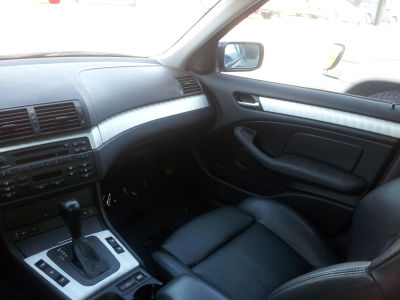 2005 BMW 325 i