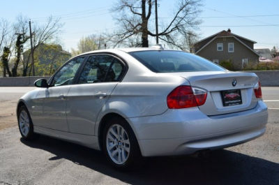 2006 BMW 325  xi
