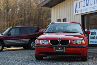2003 BMW 325  i