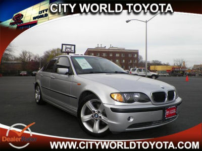 2004 BMW 325  i
