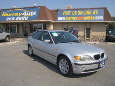 2003 BMW 325  xi