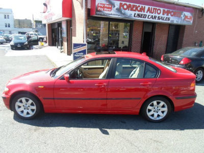 2004 BMW 325  i