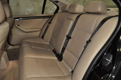 2003 BMW 325 xi