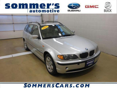 2003 BMW 325  xiT