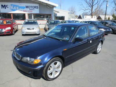 2004 BMW 325  xi