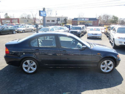 2004 BMW 325 xi