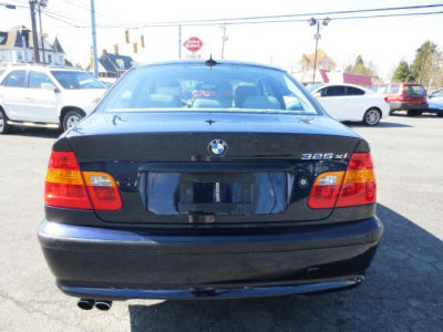 2004 BMW 325 xi