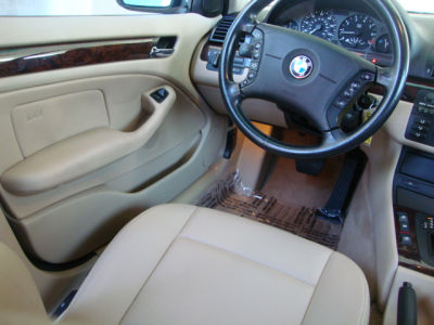 2005 BMW 325 i