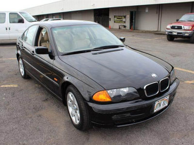 2001 BMW 325  i