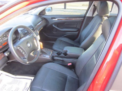 2003 BMW 325 xi