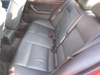 2003 BMW 325 xi
