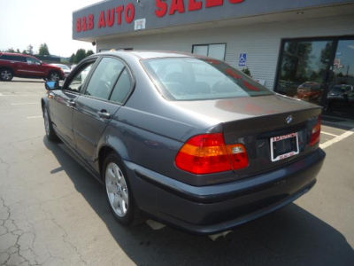 2003 BMW 325 xi