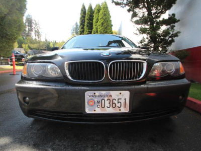 2002 BMW 325  i