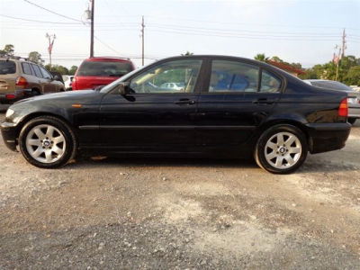 2003 BMW 325  i